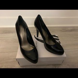 Nine West Black Le size 8